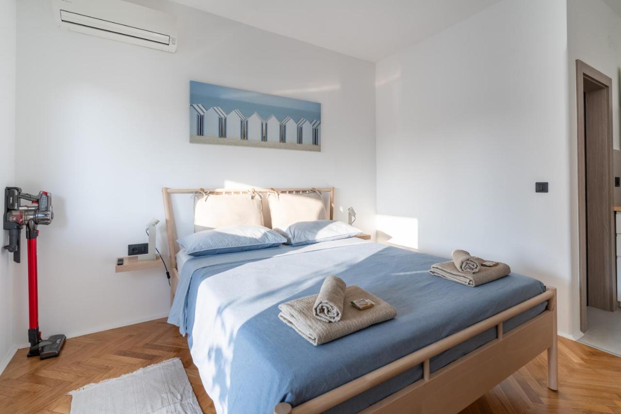 New! D31 Studio W2 Bikes, Sunny Terrace & Parking Rovinj Exterior foto